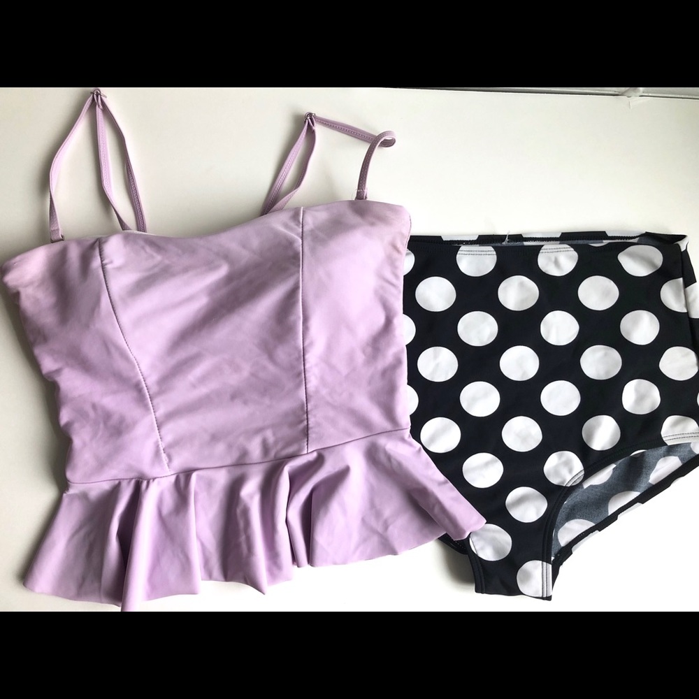 Swim top and bottoms